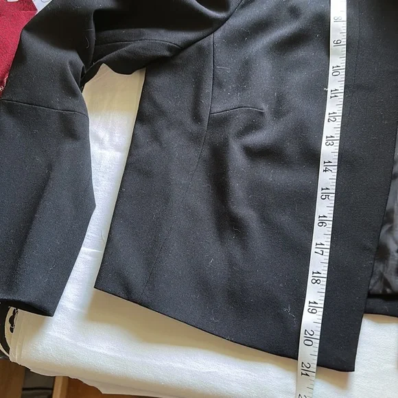 Jacket - Picture 9 of 11